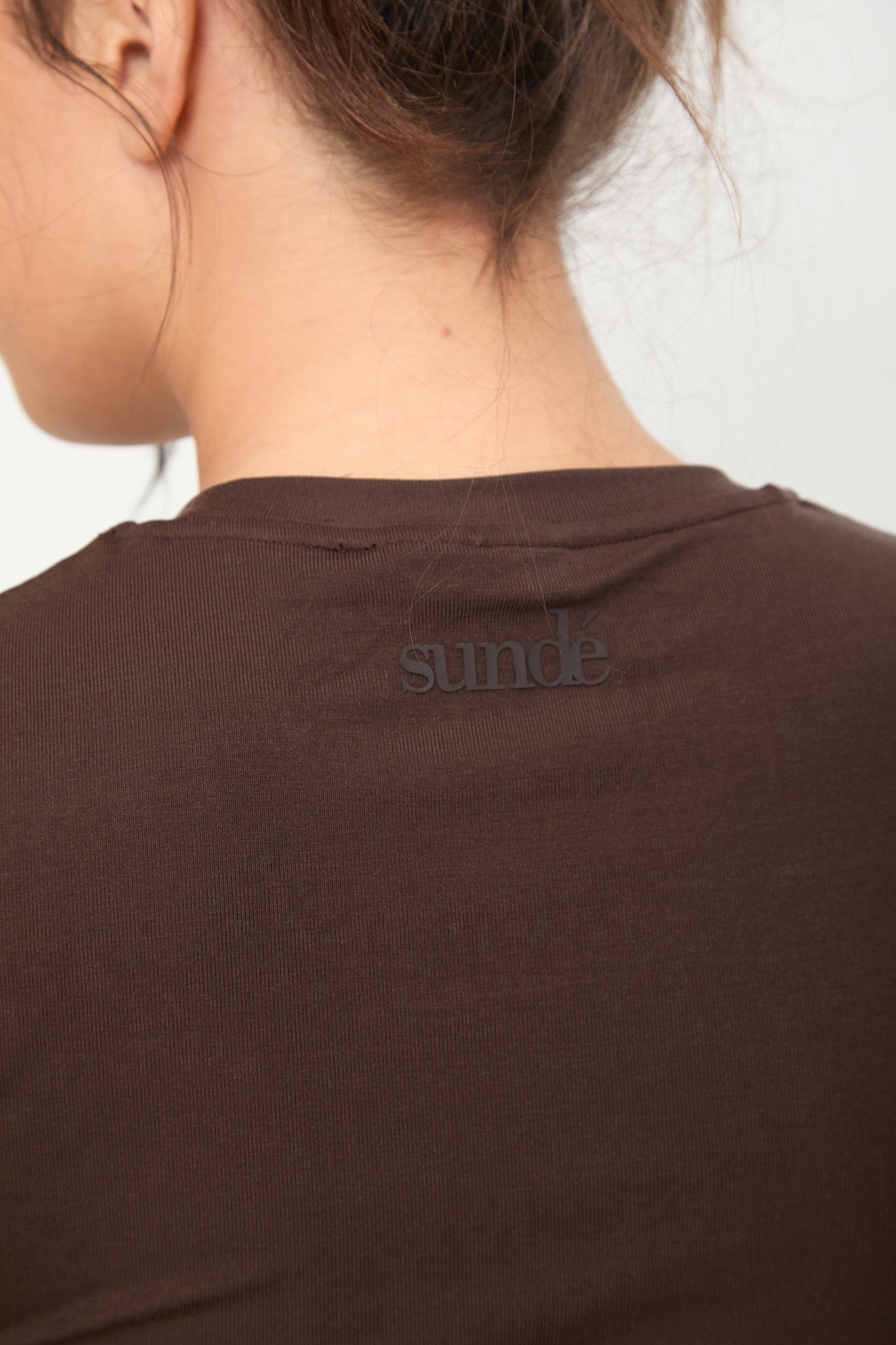 Lyocell Basic T-Shirt - Espresso - Sunde.