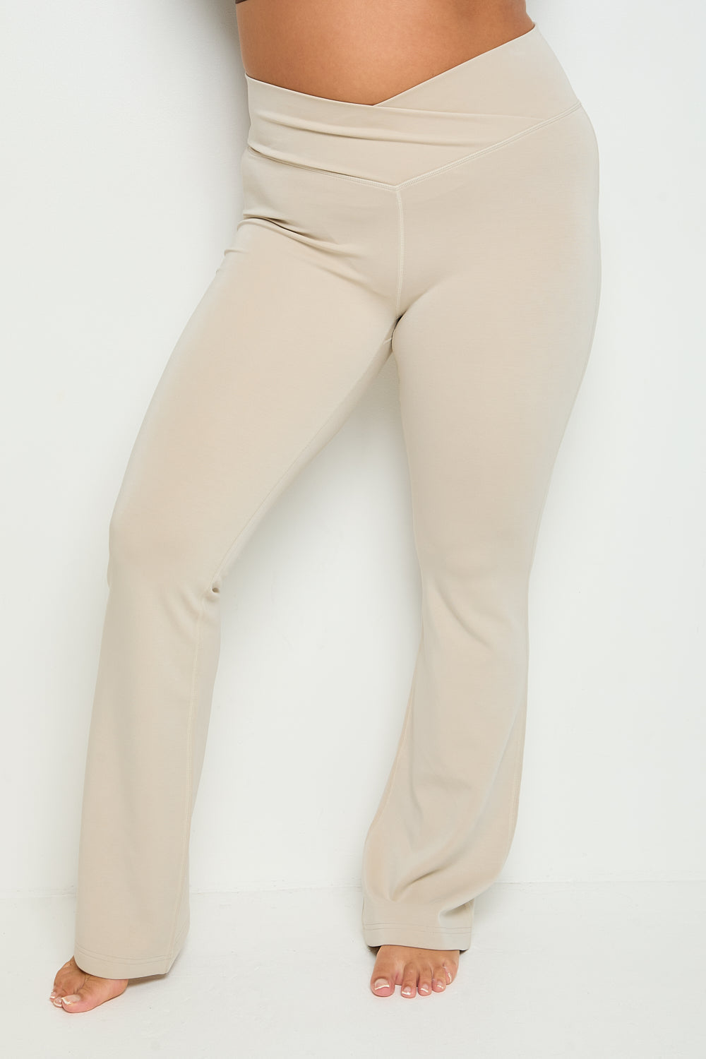 Velour Touch Wrap High-Waisted Flare Leggings  - Latte- Sunde