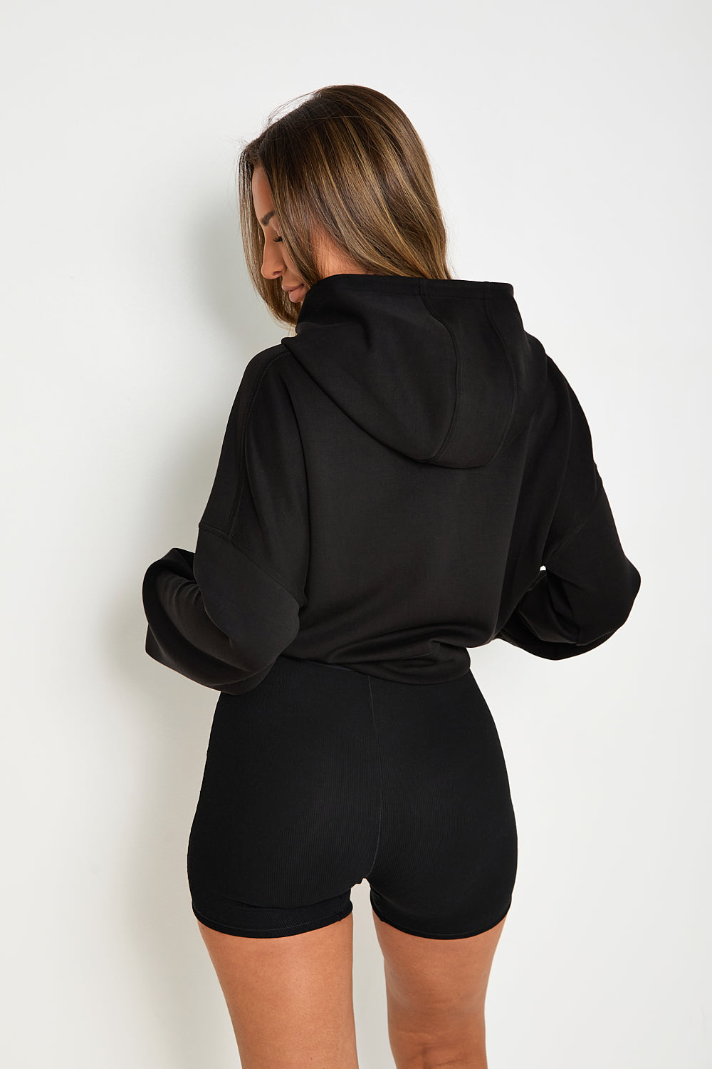 Soft Touch Boxy Lounge Hoodie - Black - Sunde