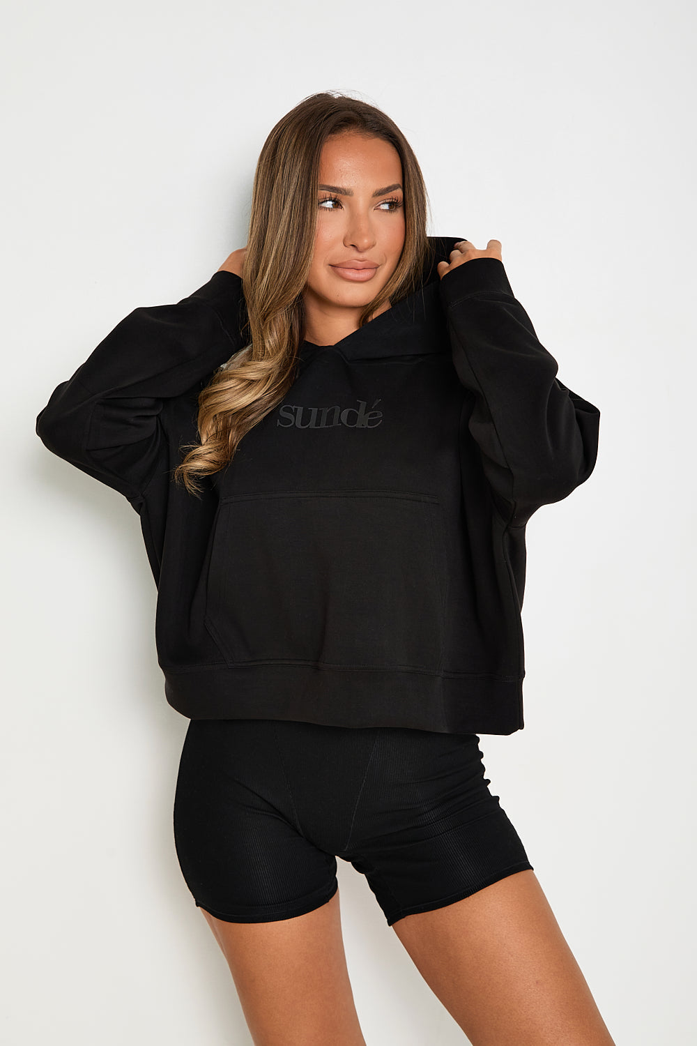 Soft Touch Boxy Lounge Hoodie - Black - Sunde