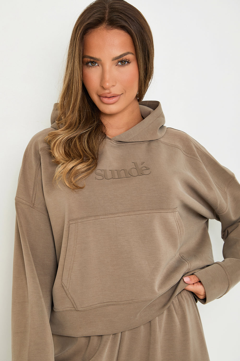 Soft Touch Boxy Lounge Hoodie - Mocha - Sunde